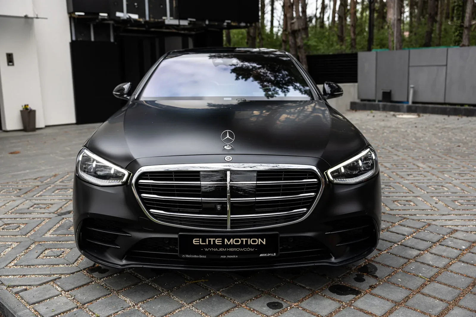 Mercedes S-Class Long — widok z przodu