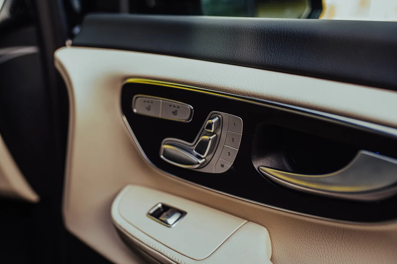 Mercedes V-Class Ekstra W447 — luksusowy VIP transport EliteMotion Poznań