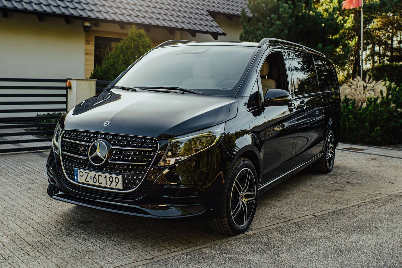Mercedes V-Class Ekstra W447 — luksusowy VIP transport EliteMotion Poznań