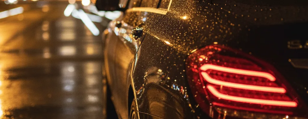 Oferta EliteMotion — wynajem kierowcy, transfery lotniskowe, usługi godzinowe i przyjęcia okolicznościowe w Poznaniu